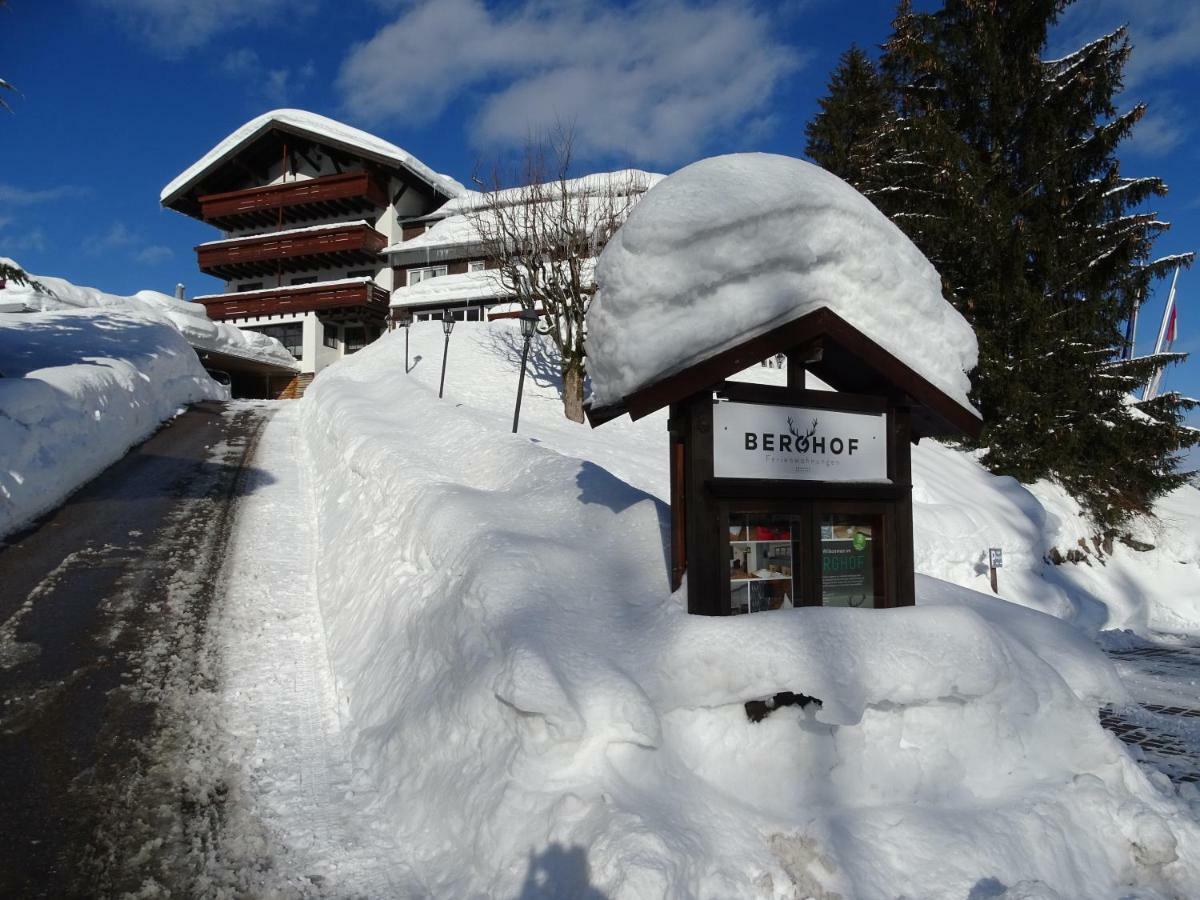 Aparthotel Der Berghof à Hirschegg  Extérieur photo